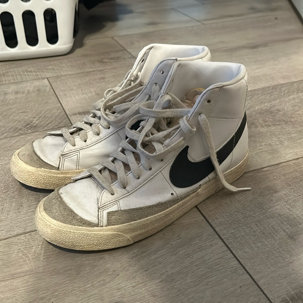 Nike blazer higher top 77